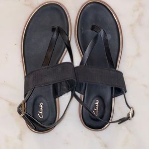 Women's Clark Ellis Opal Black Leather Sandals / size 8